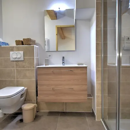 Avec Parking - 4/5 Pers. Appartement